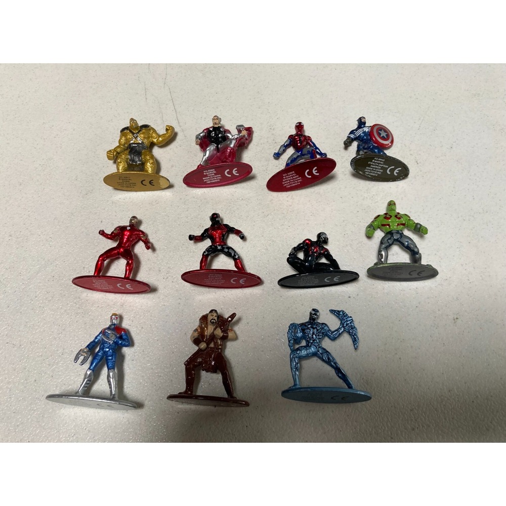 Jada Toys Marvel Mini Figures MiniFigs Die Cast Metal Avengers Lot of 11